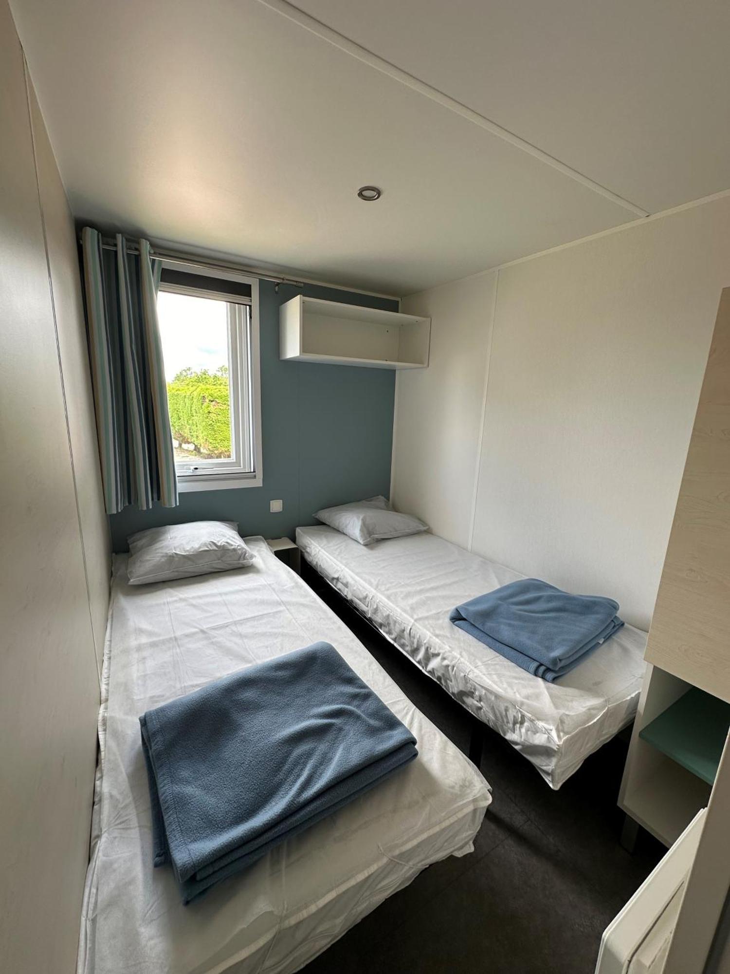 Camping Le Moulin De La Salle レ・サ​​ーブル・ドロンヌ エクステリア 写真